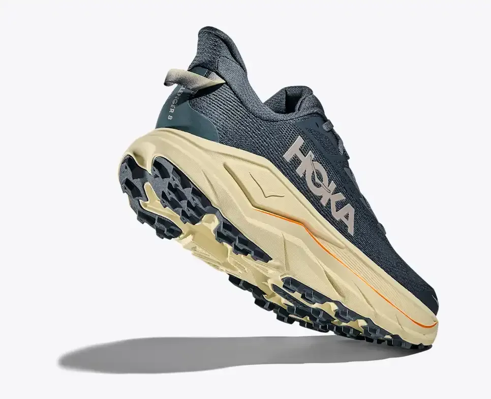 HOKA Challenger 8 Maple Cardamom